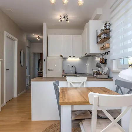 Ivy Apartment